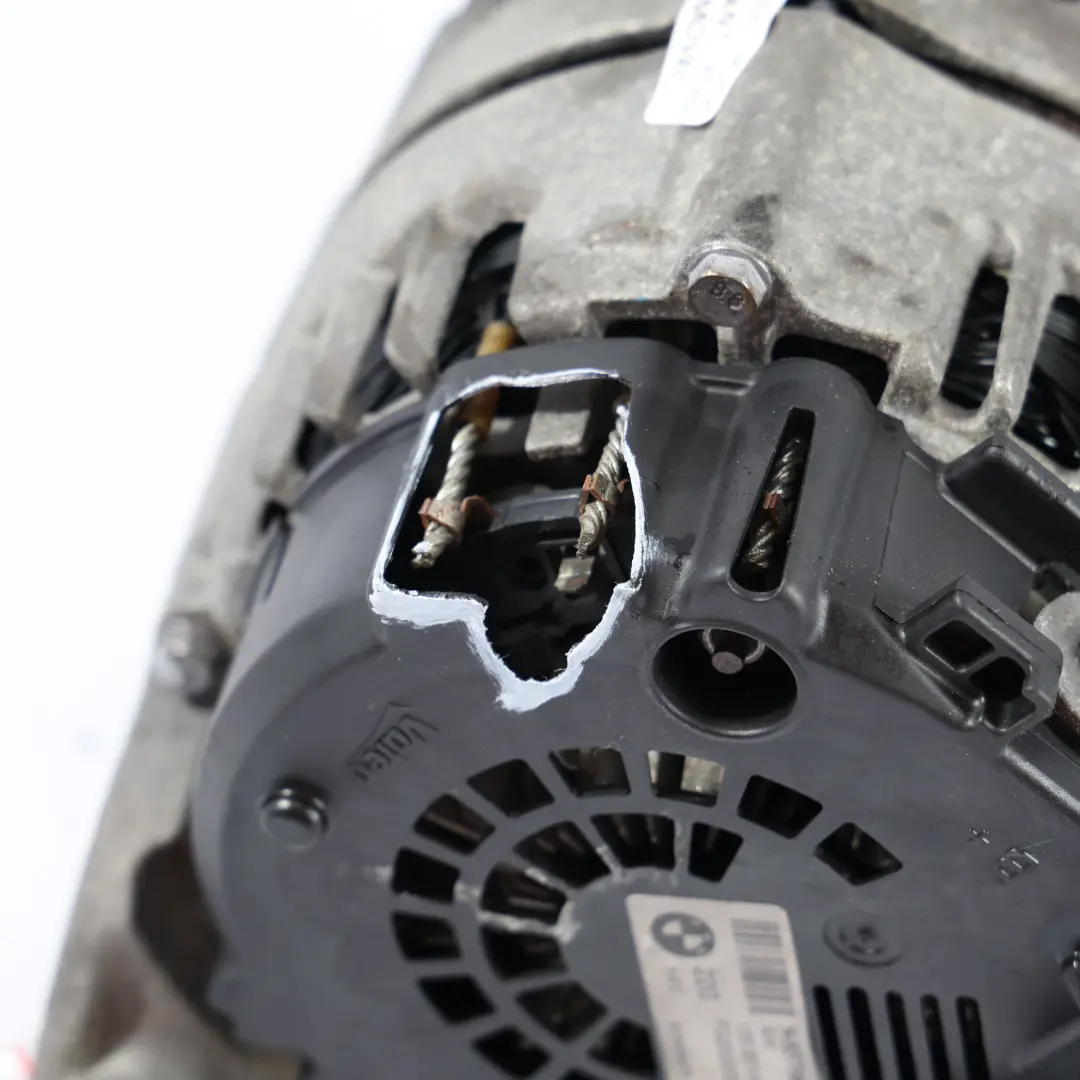  Alternator Generator BMW F07 F10 F11 FN57N N57Z Diesel Engine Valeo - SKU 8570673-2 - Part number 8570673