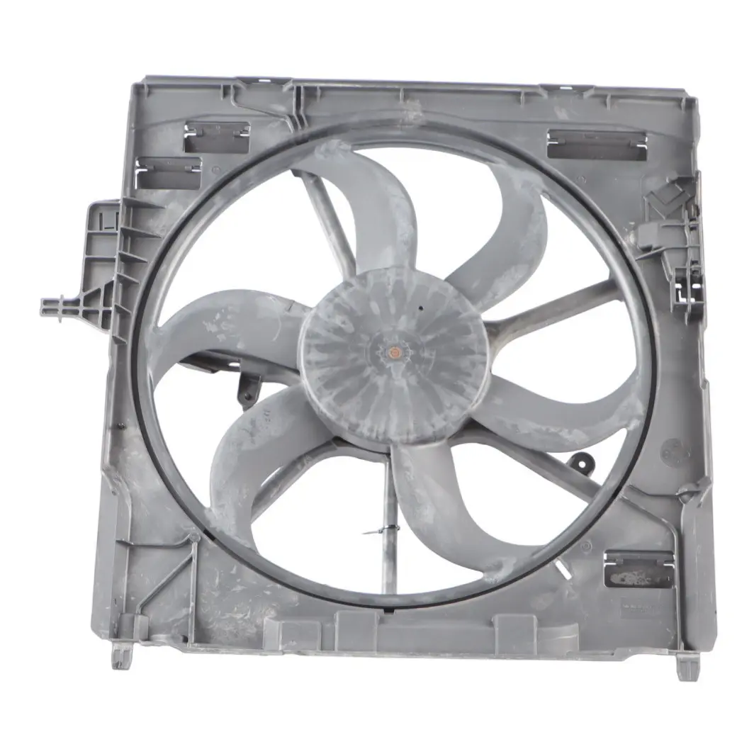 4.8i N52N N62N Engine Radiator Fan Cooling Unit Housing to BMW X5 E70 3.0si with Part number 8618238 BMW X5 E70 3.0si 4.8i N52N N62N Engine Radiator Fan Cooling Unit Housing - SKU 8618238 - Part number 8618238