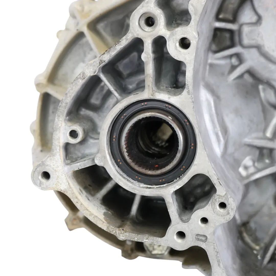 Cambio Manuale Mini F54 F60 ALL4 1.5 B36 B38 B48 GS6X60BA - YAC GARANZIA per con numero di parte 8672172 Cambio Manuale Mini F54 F60 ALL4 1.5 B36 B38 B48 GS6X60BA - YAC GARANZIA - SKU 8672172 - Numero di parte 8672172