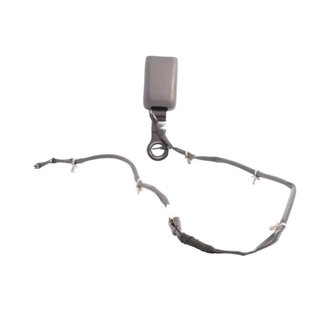 W470 Nissan Navara Rear Seat Belt Buckle Catch Right O/S 868425XA0A to Mercedes with Part number A4708604300 Mercedes W470 Nissan Navara Rear Seat Belt Buckle Catch Right O/S 868425XA0A - SKU A4708604300 - Part number A4708604300