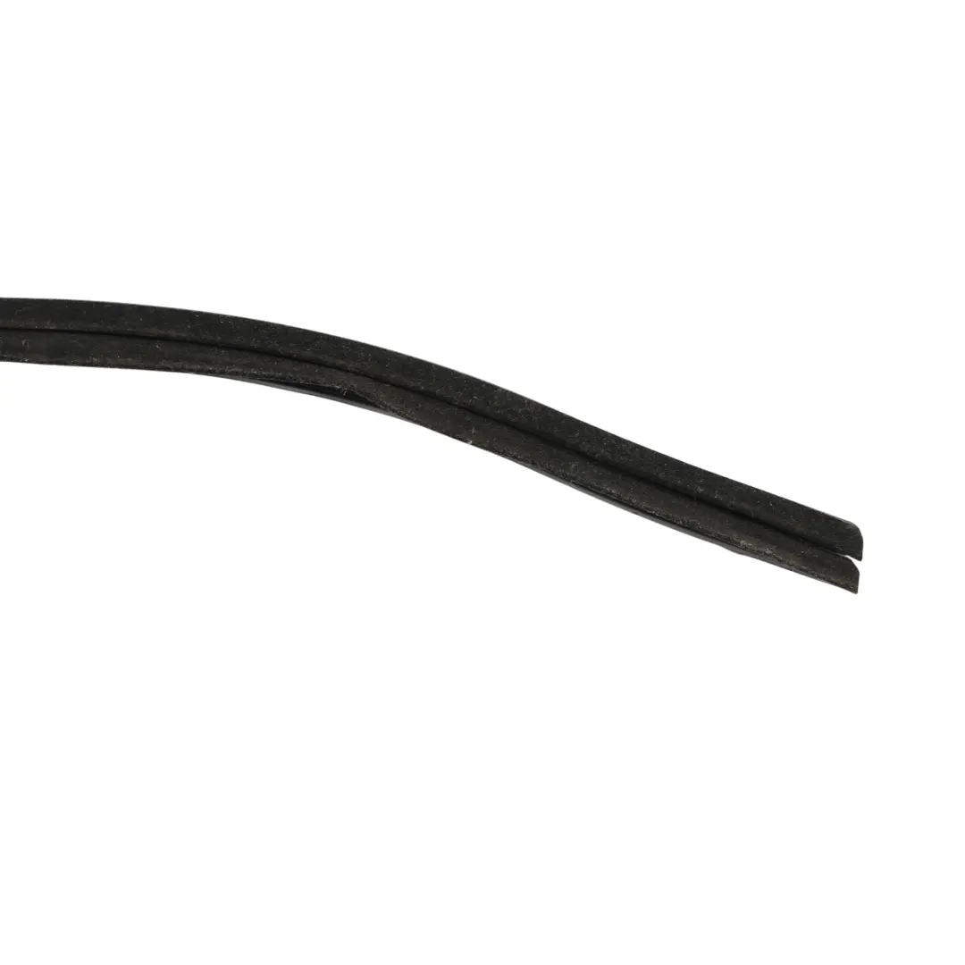 Window Seal Door Front Right O/S Sealing Gasket Strip to Audi Q5 8R with Part number 8R0837480B Audi Q5 8R Window Seal Door Front Right O/S Sealing Gasket Strip - SKU 8R0837480B - Part number 8R0837480B