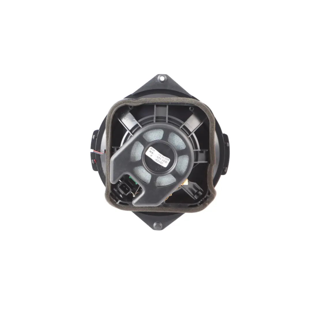 8N Speaker Rear Right Quarter Panel O/S to Audi TT with Part number 8D5035401B Audi TT 8N Speaker Rear Right Quarter Panel O/S - SKU 8D5035401B - Part number 8D5035401B