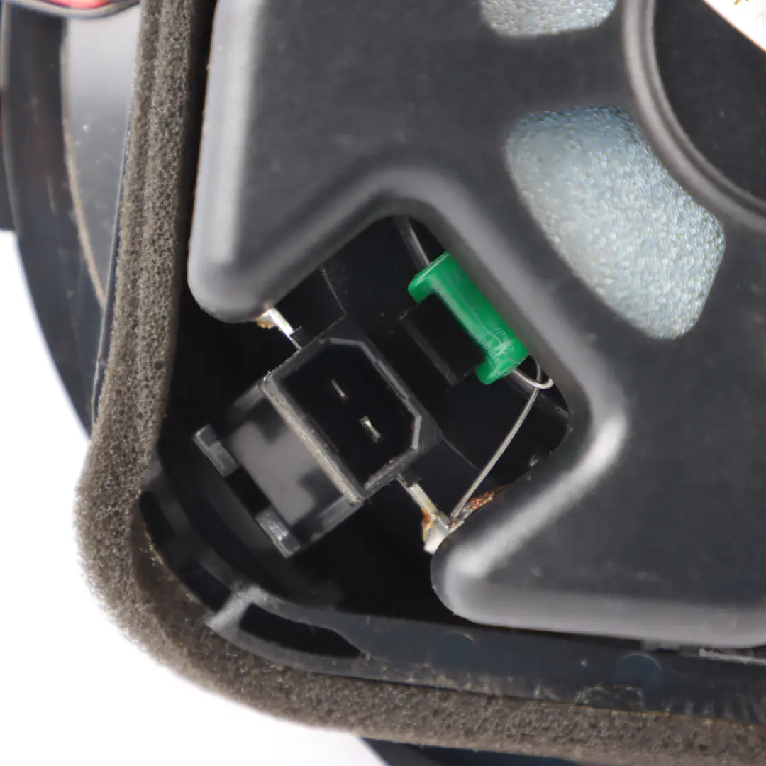 Audi TT 8N Altavoz Trasero Cuarto Derecho Panel - SKU 8D5035401B - Número de pieza 8D5035401B