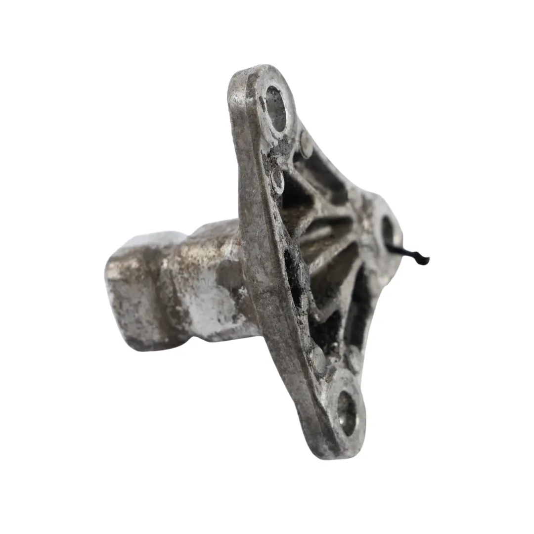 Bracket Bearing Mount Carrier Support to Audi A6 B6 4.2 Petrol Engine with Part number 8E0199343M Audi A6 B6 4.2 Petrol Engine Bracket Bearing Mount Carrier Support - SKU 8E0199343M - Part number 8E0199343M