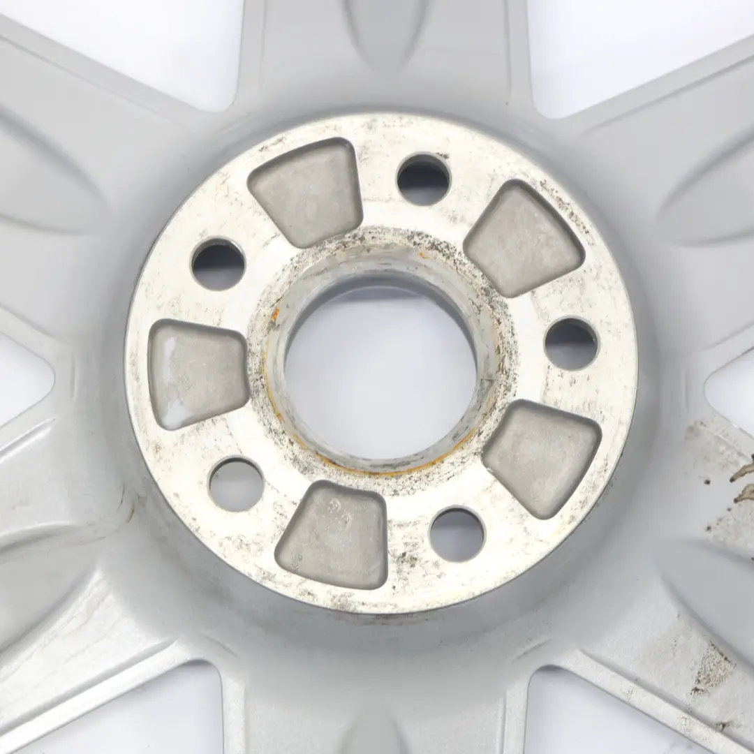 Llanta De Aleación Plateada 18" ET:45 8J para Audi A4 S4 B6 B7 con número de pieza 8E0601025L Audi A4 S4 B6 B7 Llanta De Aleación Plateada 18" ET:45 8J - SKU 8E0601025L-1 - Número de pieza 8E0601025L