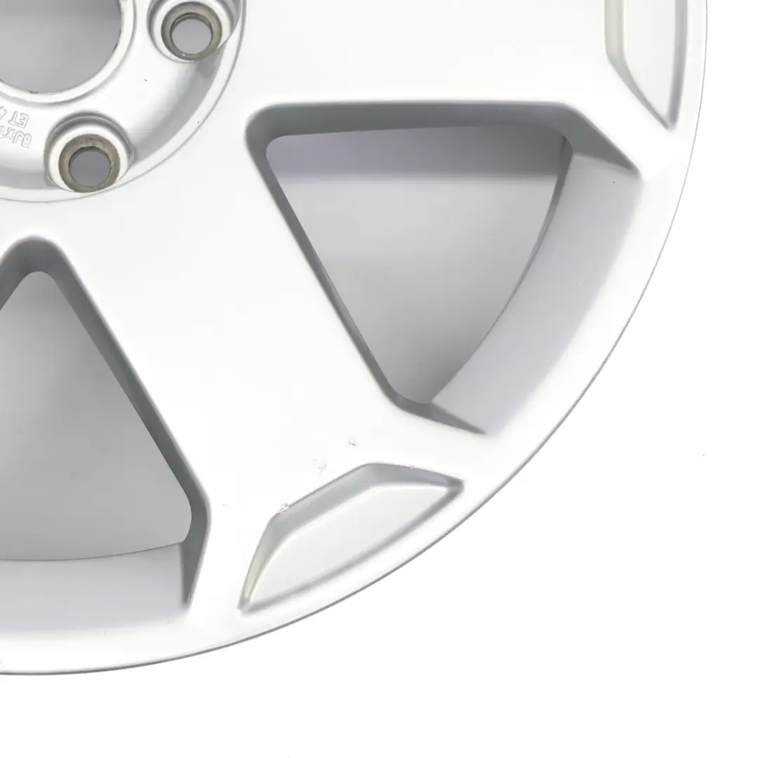 Silberne Leichtmetallfelge Alufelge 18" ET:45 8J für Audi A4 B7 8E mit Teilenummer 8E0601025L Audi A4 B7 8E Silberne Leichtmetallfelge Alufelge 18" ET:45 8J - SKU 8E0601025L-1 - Teilenummer 8E0601025L