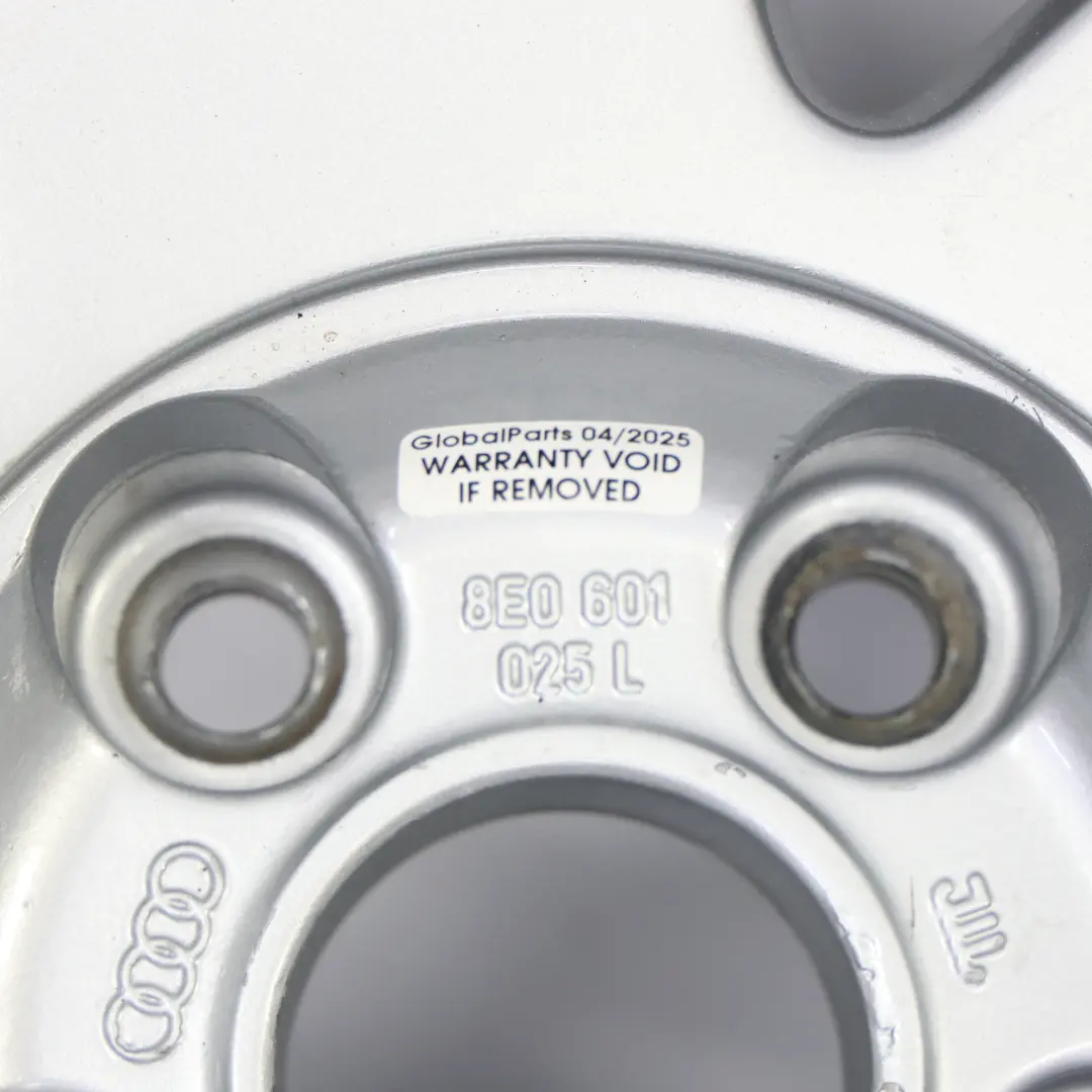 Audi A4 S4 B6 B7 Llanta De Aleación Plateada 18" ET:45 8J - SKU 8E0601025L-1 - Número de pieza 8E0601025L