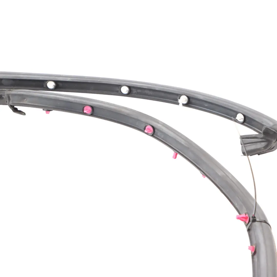 Door Seal Frame Gasket Front Right O/S to Audi A4 B6 B7 Avant with Part number 8E0837912M Audi A4 B6 B7 Avant Door Seal Frame Gasket Front Right O/S - SKU 8E0837912M - Part number 8E0837912M