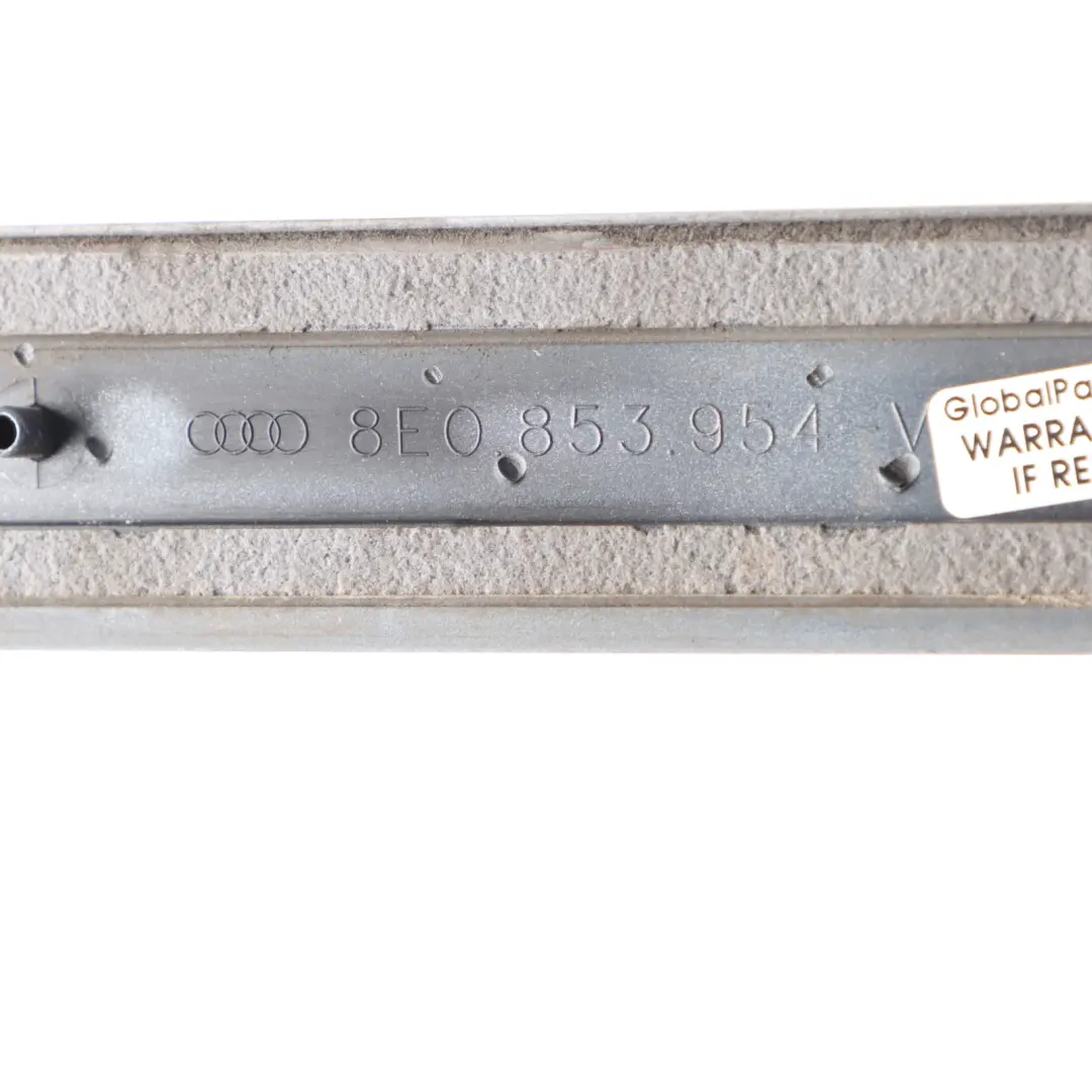 Front Right Door O/S Moulding Trim Strip Akoya Silver Metallic - Y7H to Audi A4 B7 with Part number 8E0853954 Audi A4 B7 Front Right Door O/S Moulding Trim Strip Akoya Silver Metallic - Y7H - SKU 8E0853954-ASI - Part number 8E0853954
