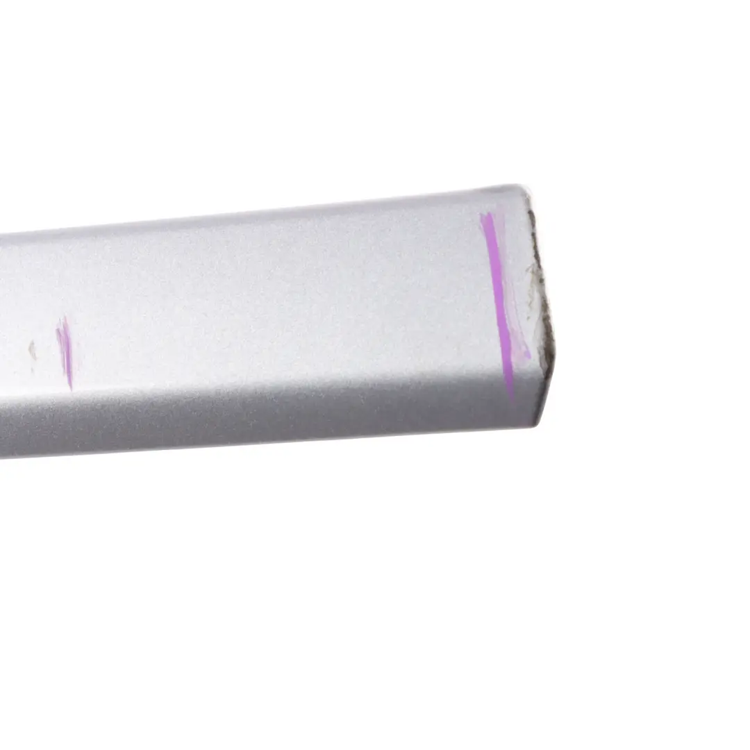 Front Right Door O/S Moulding Trim Strip Akoya Silver Metallic - Y7H to Audi A4 B7 with Part number 8E0853954 Audi A4 B7 Front Right Door O/S Moulding Trim Strip Akoya Silver Metallic - Y7H - SKU 8E0853954-ASI - Part number 8E0853954