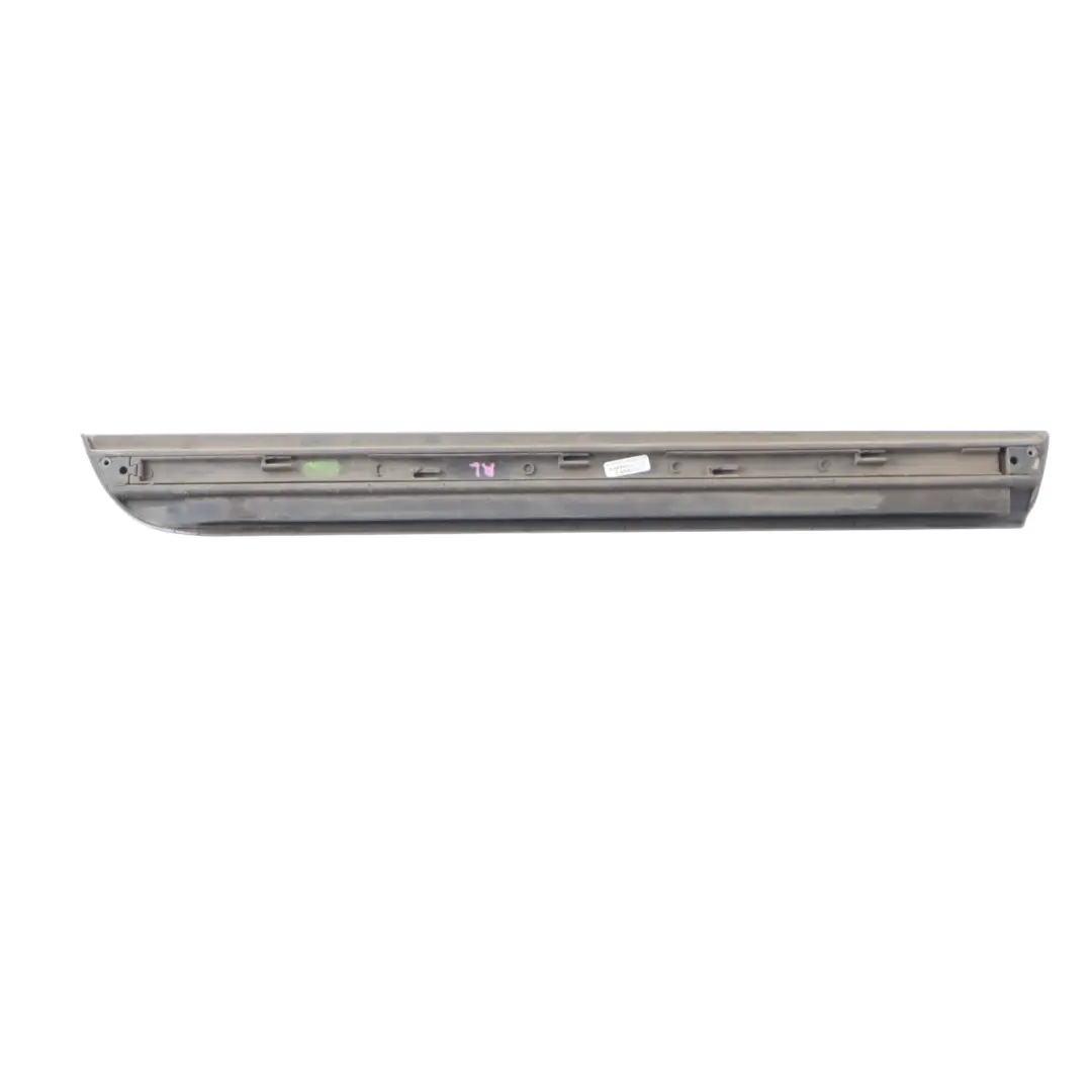 Door Lower Strip Moulding Left N/S Akoya Silver Metallic - Y7H to Audi A4 B7 Rear with Part number 8E0853969 Audi A4 B7 Rear Door Lower Strip Moulding Left N/S Akoya Silver Metallic - Y7H - SKU 8E0853969-ASI - Part number 8E0853969