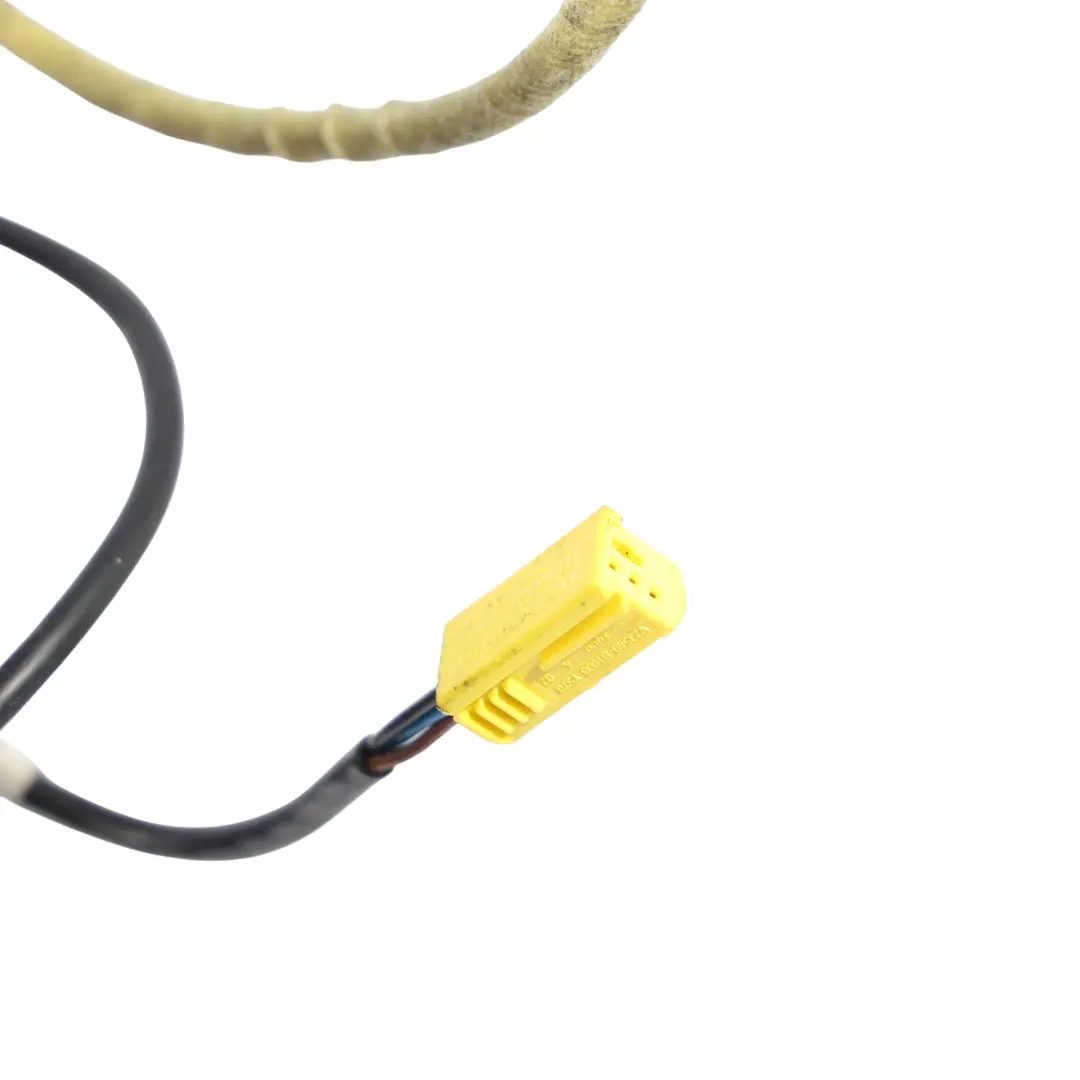 Module D'Air Latéral Droit Pour Siège Avant pour Audi A4 B7 à propos du numéro de pièce 8E0880242M Audi A4 B7 Module D'Air Latéral Droit Pour Siège Avant - SKU 8E0880242M - Numéro de pièce 8E0880242M