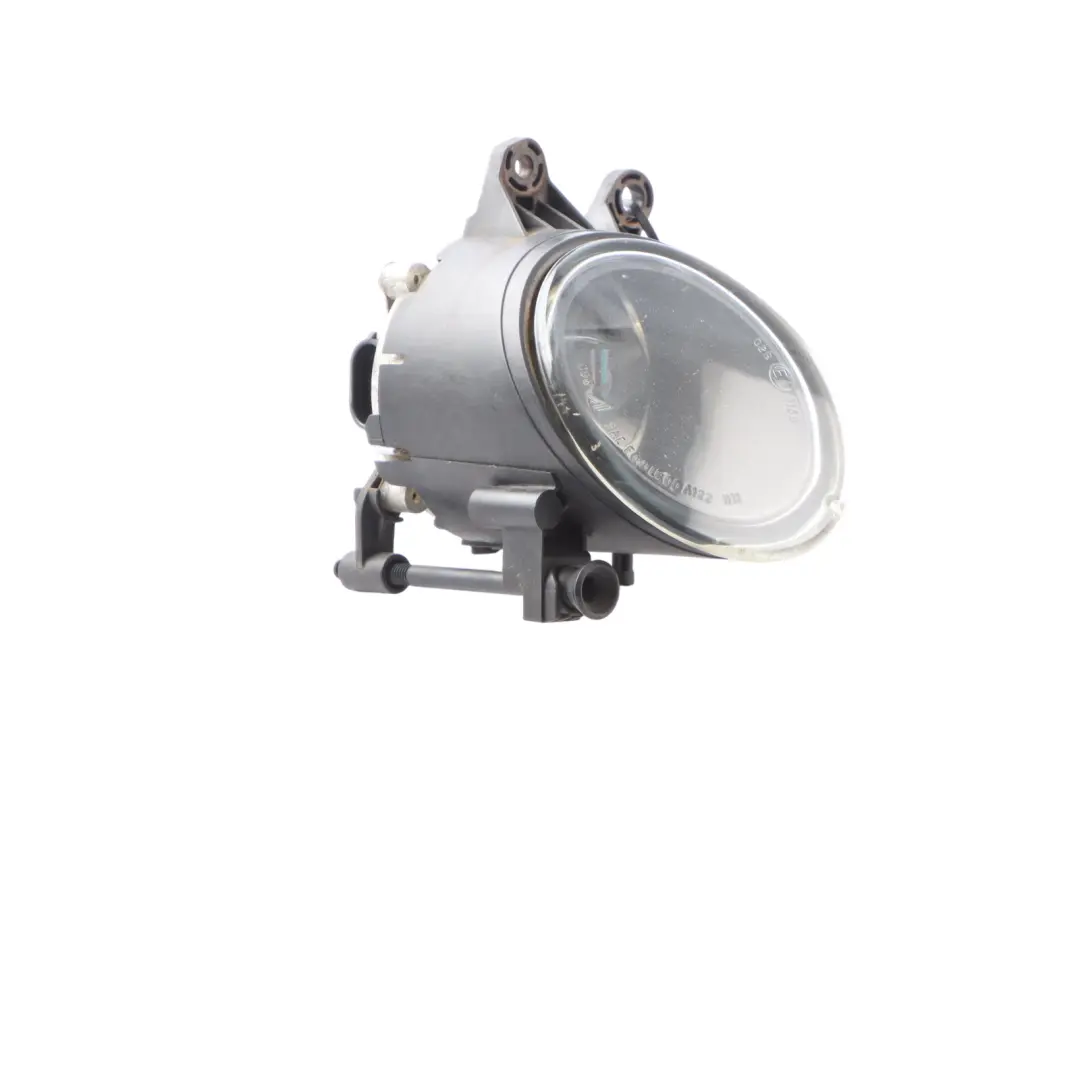Front Bumper Head Fog Light Lamp Right O/S to Audi A4 B6 8E with Part number 8E0941700B Audi A4 B6 8E Front Bumper Head Fog Light Lamp Right O/S - SKU 8E0941700B - Part number 8E0941700B