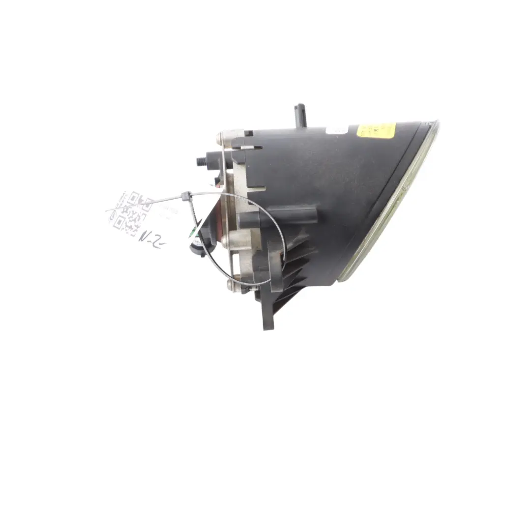 Front Bumper Head Fog Light Lamp Right O/S to Audi A4 B6 8E with Part number 8E0941700B Audi A4 B6 8E Front Bumper Head Fog Light Lamp Right O/S - SKU 8E0941700B - Part number 8E0941700B