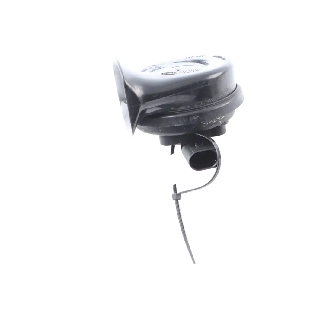 Front Low Tone Horn Fanfare Siren Alarm Signal 8E0951221A to Audi A4 B7 with Part number 8E0951221E Audi A4 B7 Front Low Tone Horn Fanfare Siren Alarm Signal 8E0951221A - SKU 8E0951221E - Part number 8E0951221E