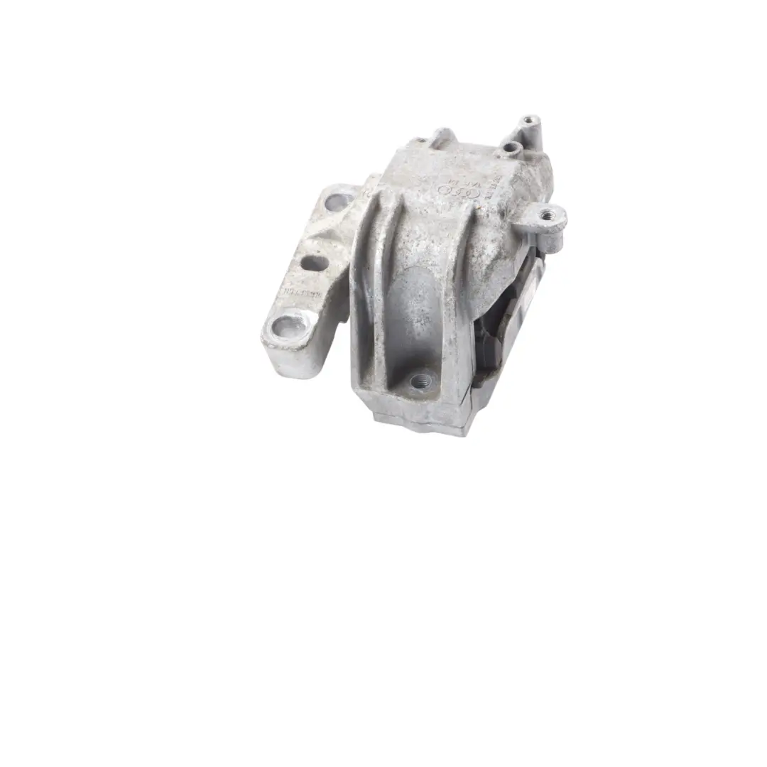 Audi TT 8J Uchwyt Wspornika Silnika Prawy - SKU 8J0199262 - Numer Części 8J0199262