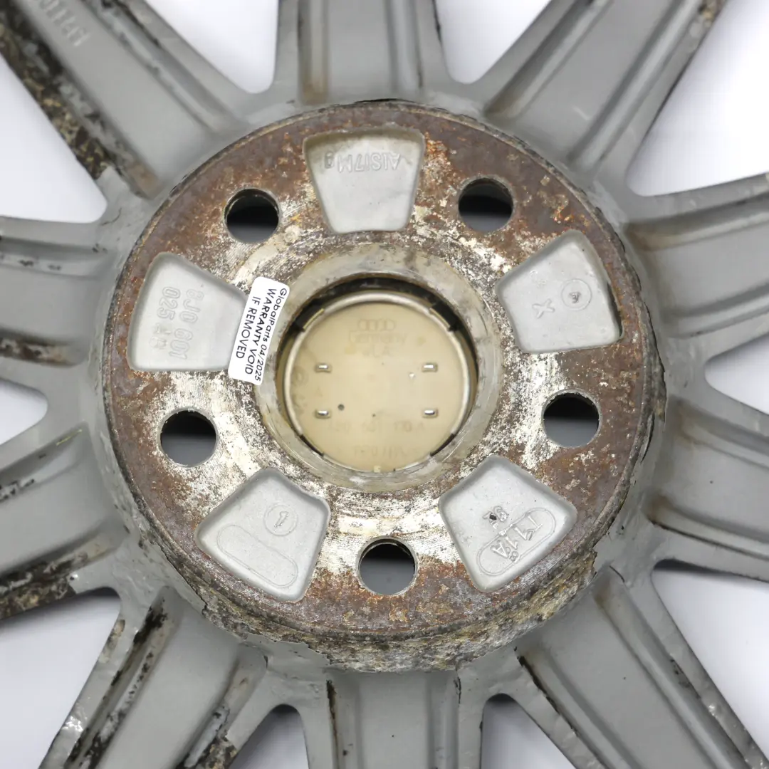 Mk2 8J Szara Felga Aluminiowa 18" ET:52 9J 10-Ramienna do Audi TT o numerze 8J0601025AB Audi TT Mk2 8J Szara Felga Aluminiowa 18" ET:52 9J 10-Ramienna - SKU 8J0601025AB-2 - Numer Części 8J0601025AB