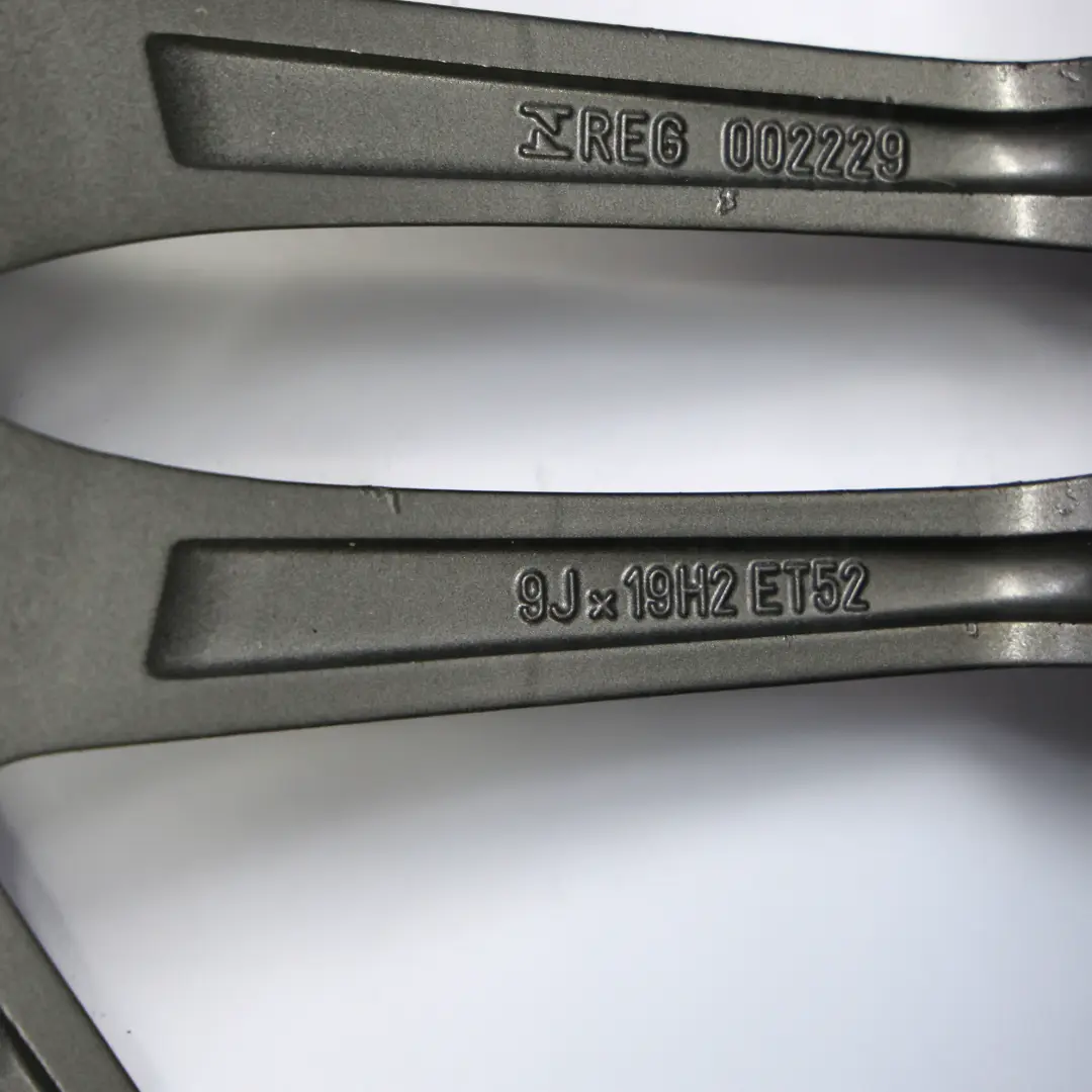  Cerchi In Lega Audi TTS 8J Grigio 19" ET:52 9J - SKU 8J0601025CG-2 - Numero di parte 8J0601025CG