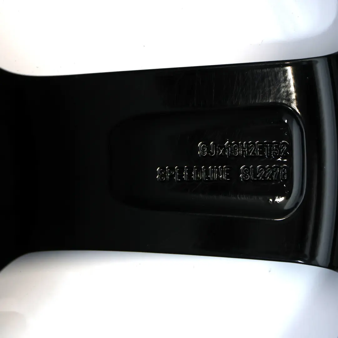 Mk2 8J Cerchio Lega Con Rotore Nero 19" ET:52 9J Speedline per Audi TT con numero di parte 8J0601025DD Audi TT Mk2 8J Cerchio Lega Con Rotore Nero 19" ET:52 9J Speedline - SKU 8J0601025DD-2 - Numero di parte 8J0601025DD