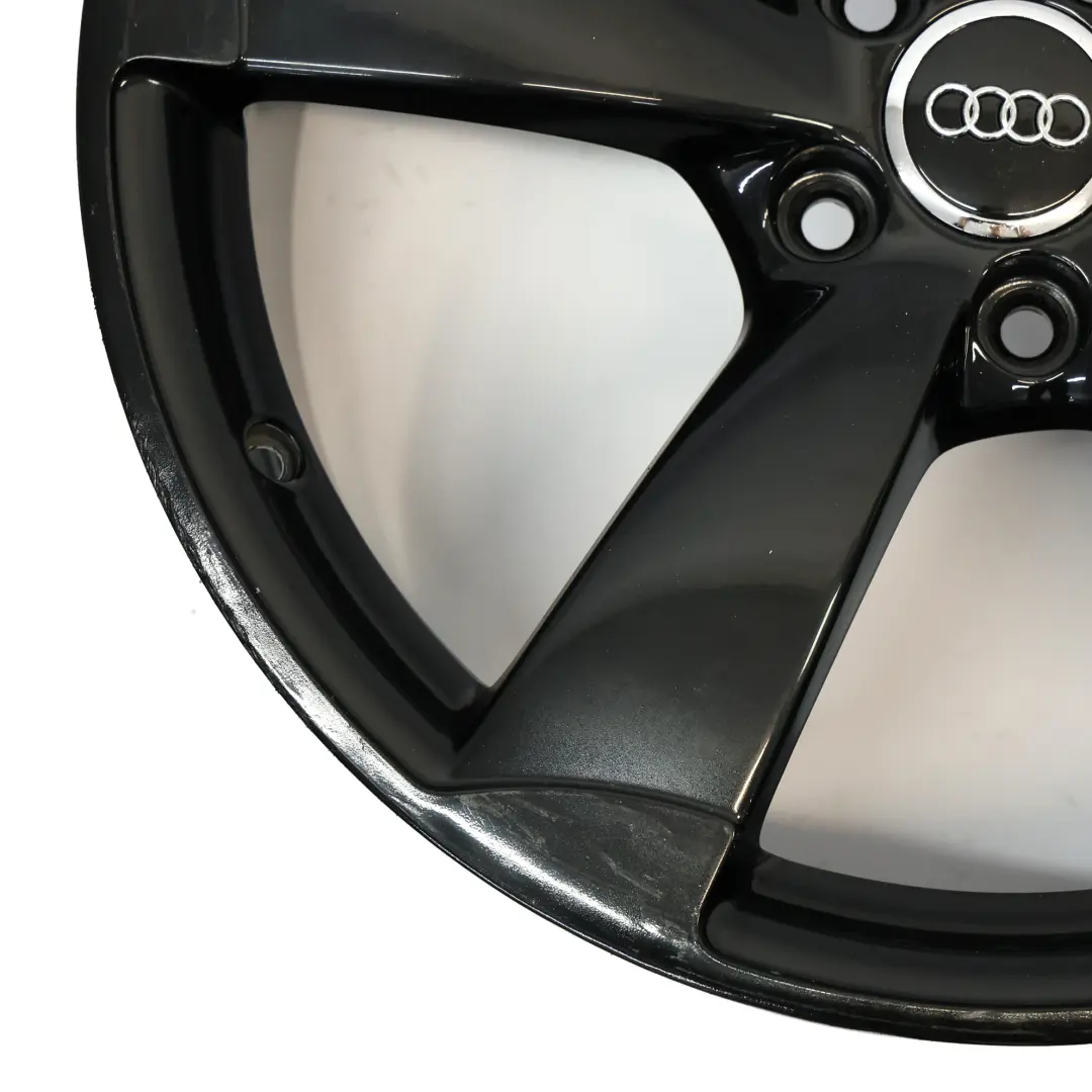 Mk2 8J Schwarzer Rotor Alufelge 19" ET:52 9J für Audi TT mit Teilenummer 8J0601025DD Audi TT Mk2 8J Schwarzer Rotor Alufelge 19" ET:52 9J - SKU 8J0601025DD-2 - Teilenummer 8J0601025DD