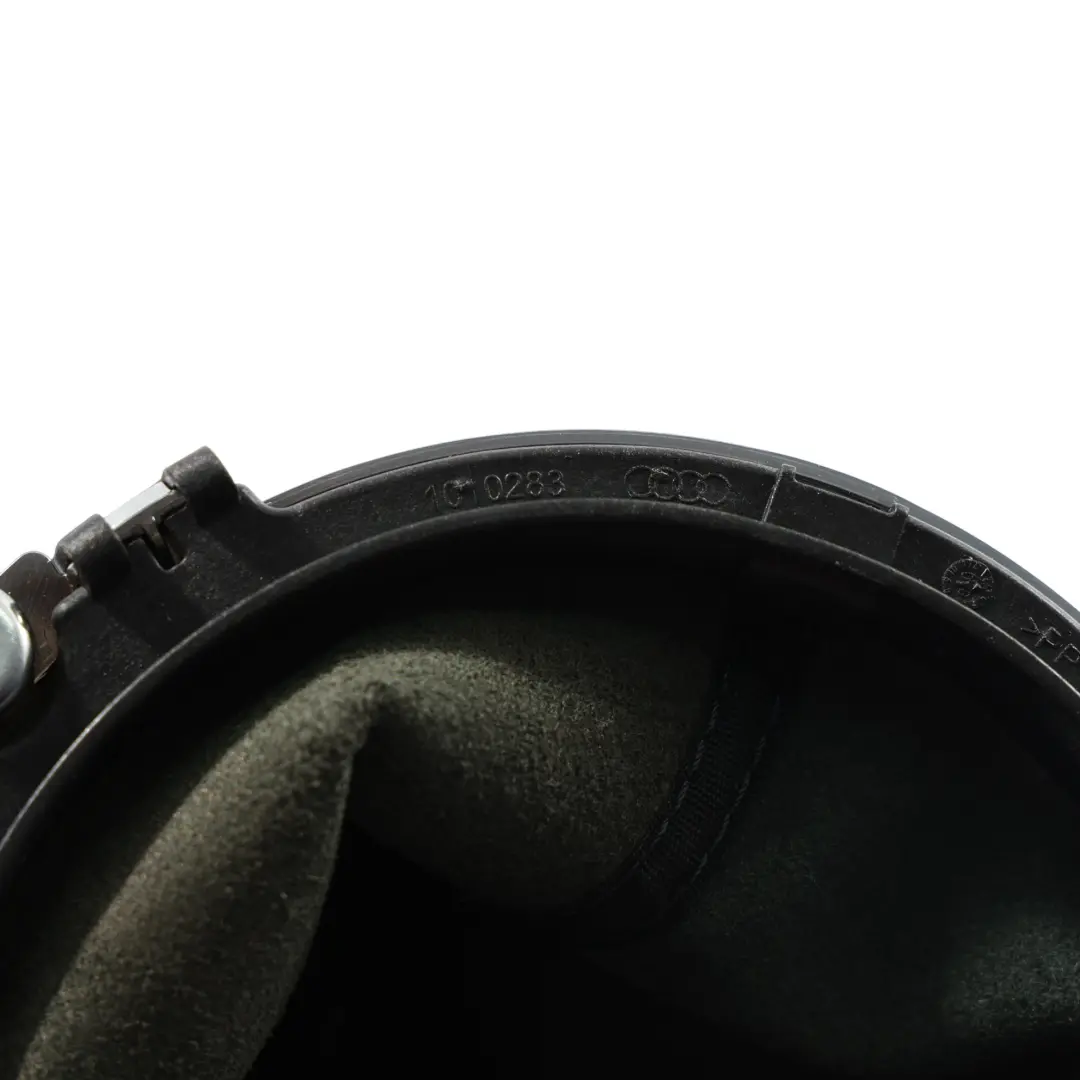 Couvercle De Levier De Vitesses Manuel 6 Vitesses pour Audi TT 8J à propos du numéro de pièce 8J0711113 Audi TT 8J Couvercle De Levier De Vitesses Manuel 6 Vitesses - SKU 8J0711113 - Numéro de pièce 8J0711113