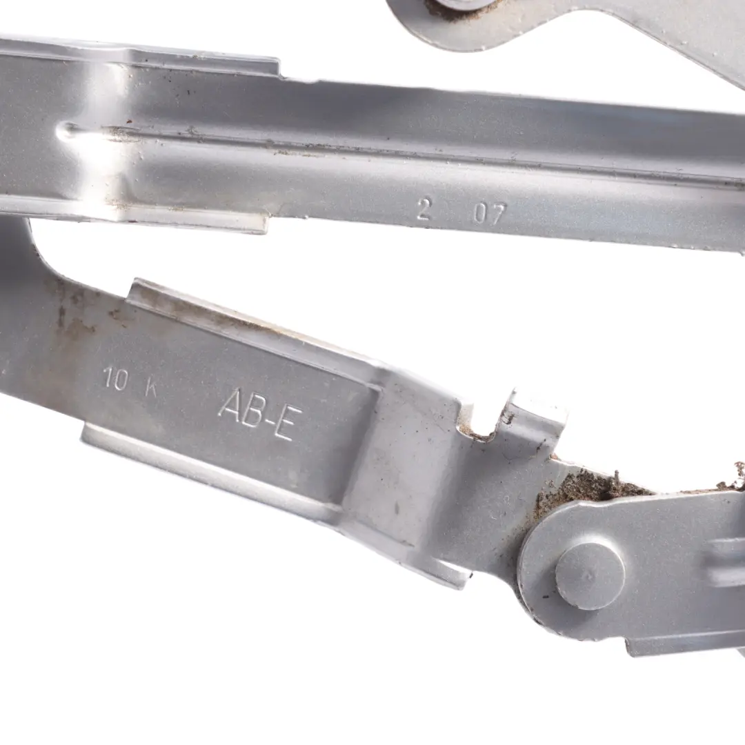 Hood Bonnet Hinge Front Left N/S Arrow Pearl Effect - Z7W to Audi TT 8J with Part number 8J0823301D Audi TT 8J Hood Bonnet Hinge Front Left N/S Arrow Pearl Effect - Z7W - SKU 8J0823301D-AGR - Part number 8J0823301D