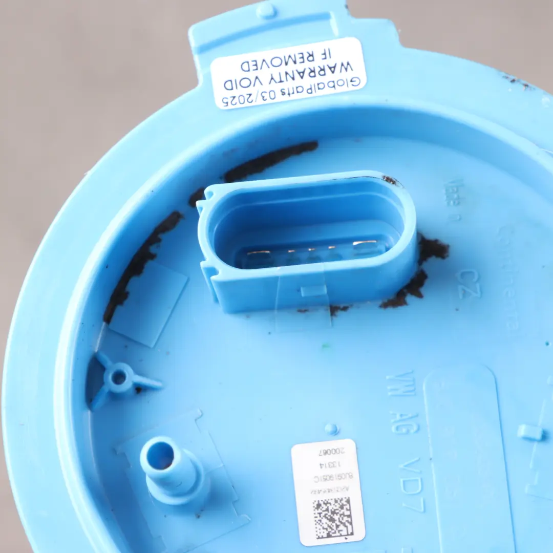 Kraftstofftank Geber Einheit Pumpe für Audi TT 8J 2.0 TFSI Quattro mit Teilenummer 8J0919051C Audi TT 8J 2.0 TFSI Quattro Kraftstofftank Geber Einheit Pumpe - SKU 8J0919051C - Teilenummer 8J0919051C