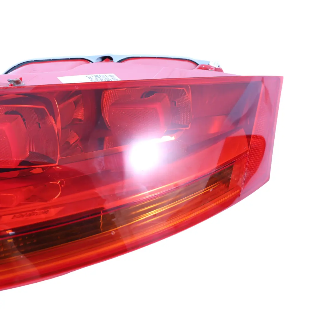 Luz Trasera Derecha Tapa Maletero Tailgate para Audi TT 8J con número de pieza 8J0945096B Audi TT 8J Luz Trasera Derecha Tapa Maletero Tailgate - SKU 8J0945096B-1 - Número de pieza 8J0945096B
