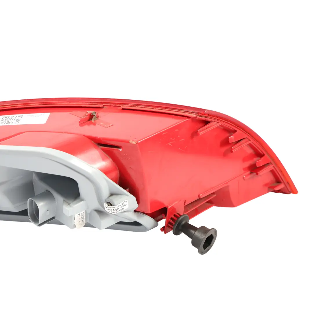 Audi TT 8J Rear Lamp Right O/S Light Trunk Lid Boot Tailgate - SKU 8J0945096B-1 - Part number 8J0945096B