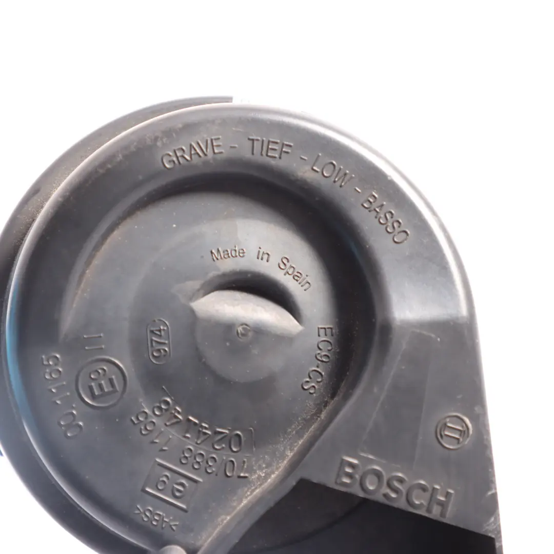 Audi TT 8J Horn Signal Electronic Fanfare Signal Low Tone - SKU 8J0951221A - Part number 8J0951221A