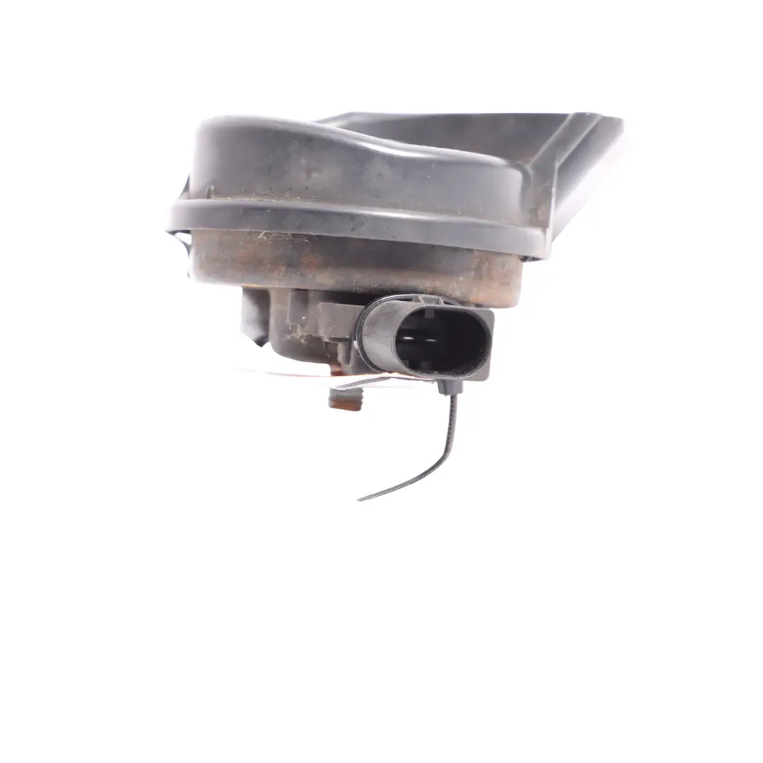 Audi TT 8J Horn Signal Electronic Fanfare Signal Low Tone - SKU 8J0951221A - Part number 8J0951221A