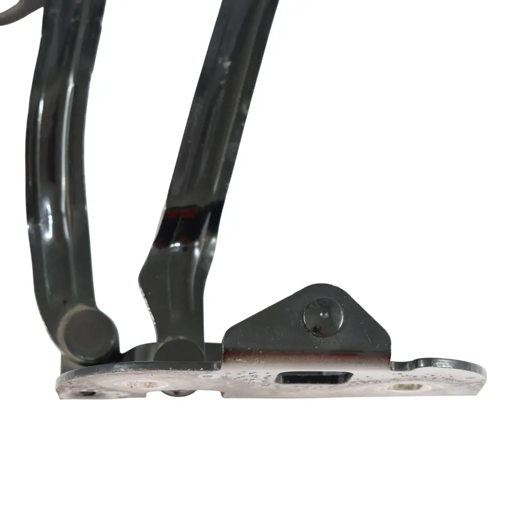 Cerniera Sinistra Portellone Posteriore Nero Fantasma - Z9Y per Audi TT 8J Cabrio con numero di parte 8J7827299D Audi TT 8J Cabrio Cerniera Sinistra Portellone Posteriore Nero Fantasma - Z9Y - SKU 8J7827299D-PHB - Numero di parte 8J7827299D