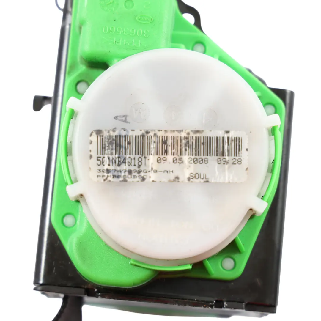 Audi TT 8J Vorderer Oberer Sicherheitsgurt Links - SKU 8J7857705J - Teilenummer 8J7857705J