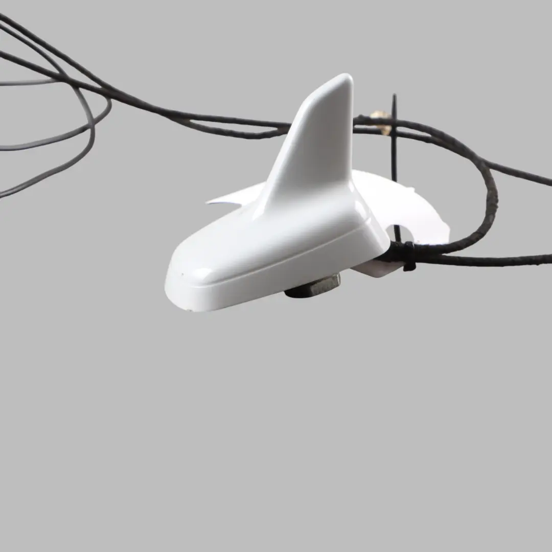 Audi TT 8J Antenna Aerial Roof Top Shark Glacier White Pearl - S9R - SKU 8J8035503F-MGW - Part number 8J8035503F