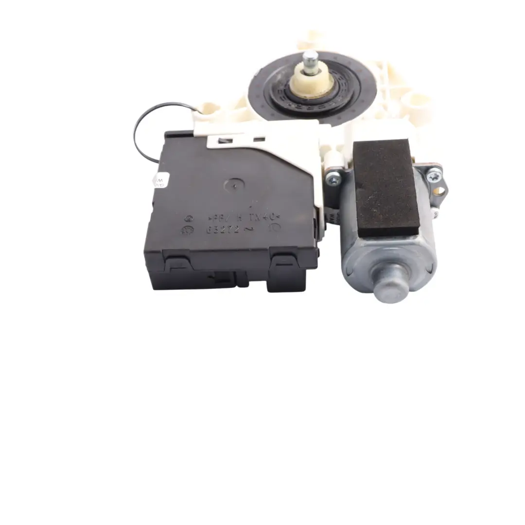 Elevalunas Puerta Delantera Izquierda para Audi TT 8J Motor con número de pieza 8J8959802B Audi TT 8J Motor Elevalunas Puerta Delantera Izquierda - SKU 8J8959802B - Número de pieza 8J8959802B