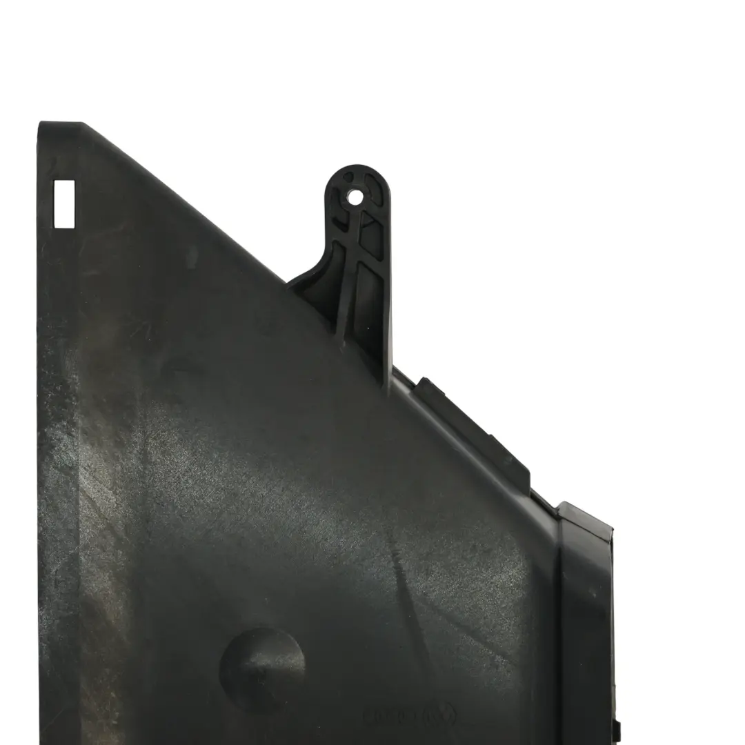 Audi A5 8T Guide Conduit Admission Air Échangeur Intermédiaire - SKU 8K0129618J - Numéro de pièce 8K0129618J