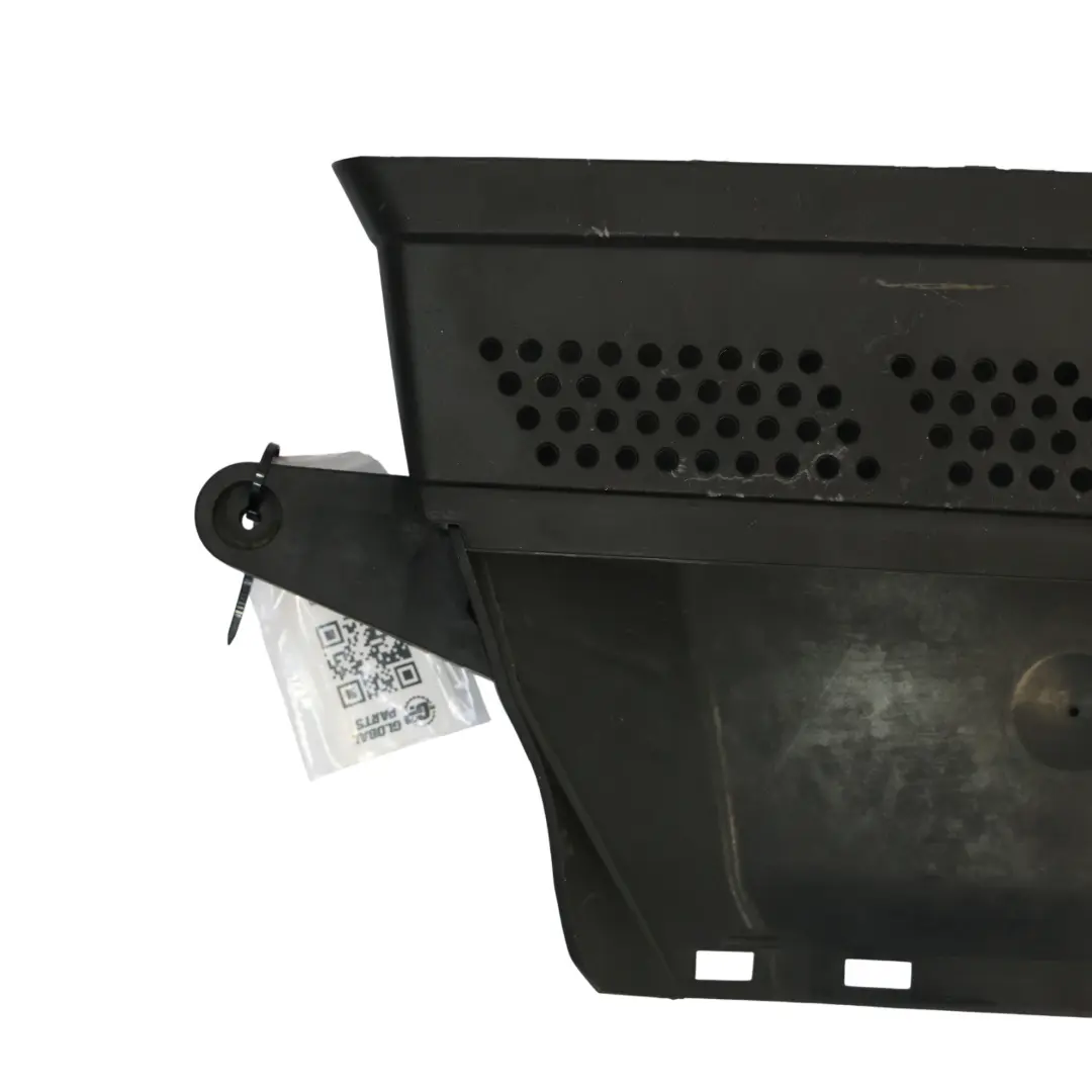 Audi A5 8T Guide Conduit Admission Air Échangeur Intermédiaire - SKU 8K0129618J - Numéro de pièce 8K0129618J