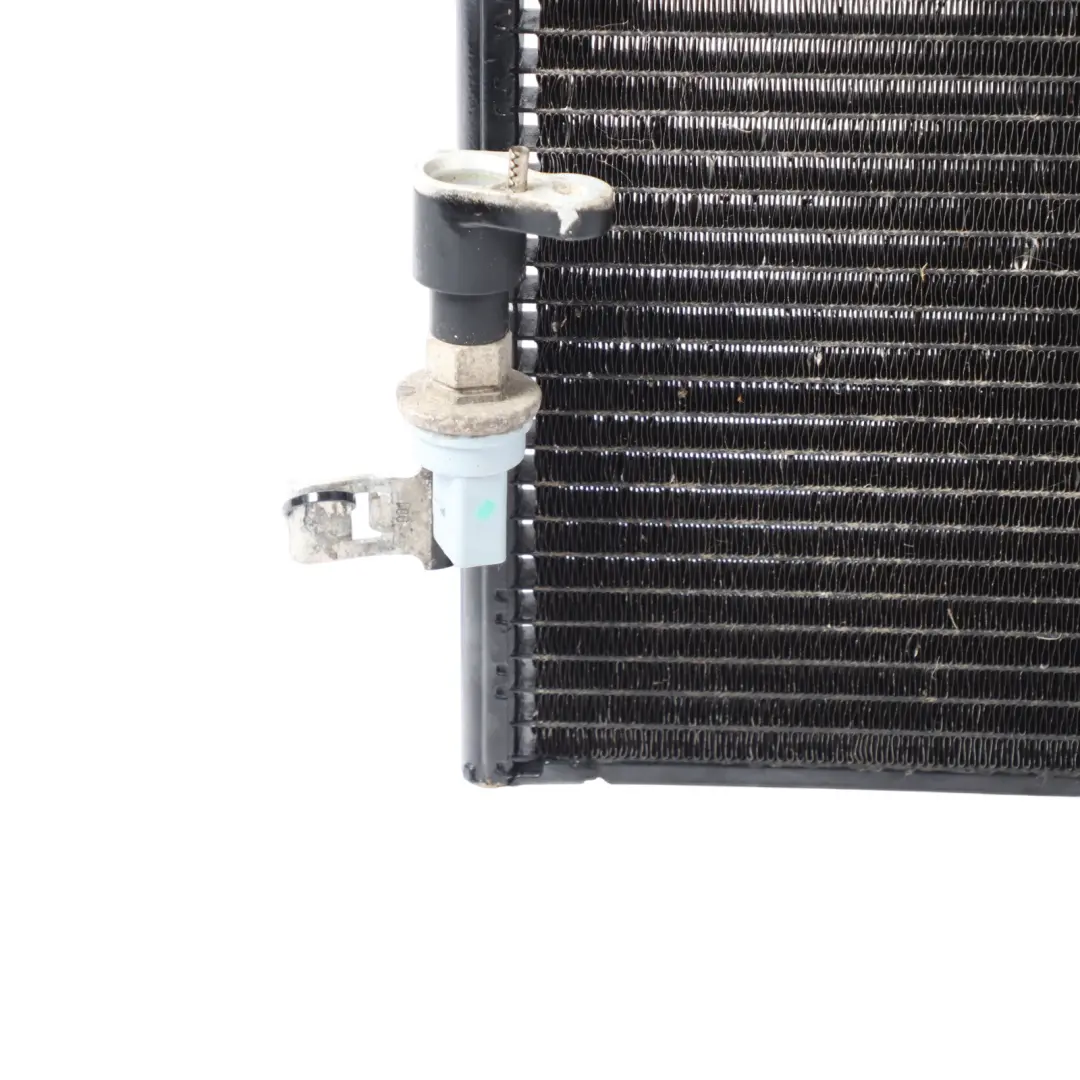 Kühler Wasser Kühler Klimaanlage A/C Einheit 8K0260401H für Audi A4 B8 mit Teilenummer 8K0260403AF Audi A4 B8 Kühler Wasser Kühler Klimaanlage A/C Einheit 8K0260401H - SKU 8K0260403AF - Teilenummer 8K0260403AF