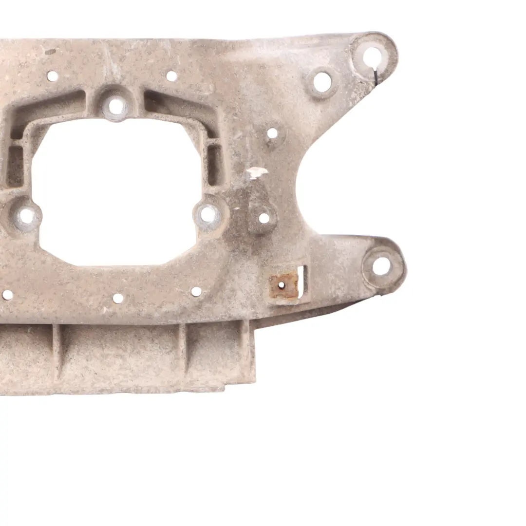 Łapa Wspornik Mocowanie Skrzyni Biegów do Audi A4 B8 A5 8T o numerze 8K0399263K Audi A4 B8 A5 8T Łapa Wspornik Mocowanie Skrzyni Biegów - SKU 8K0399263K - Numer Części 8K0399263K