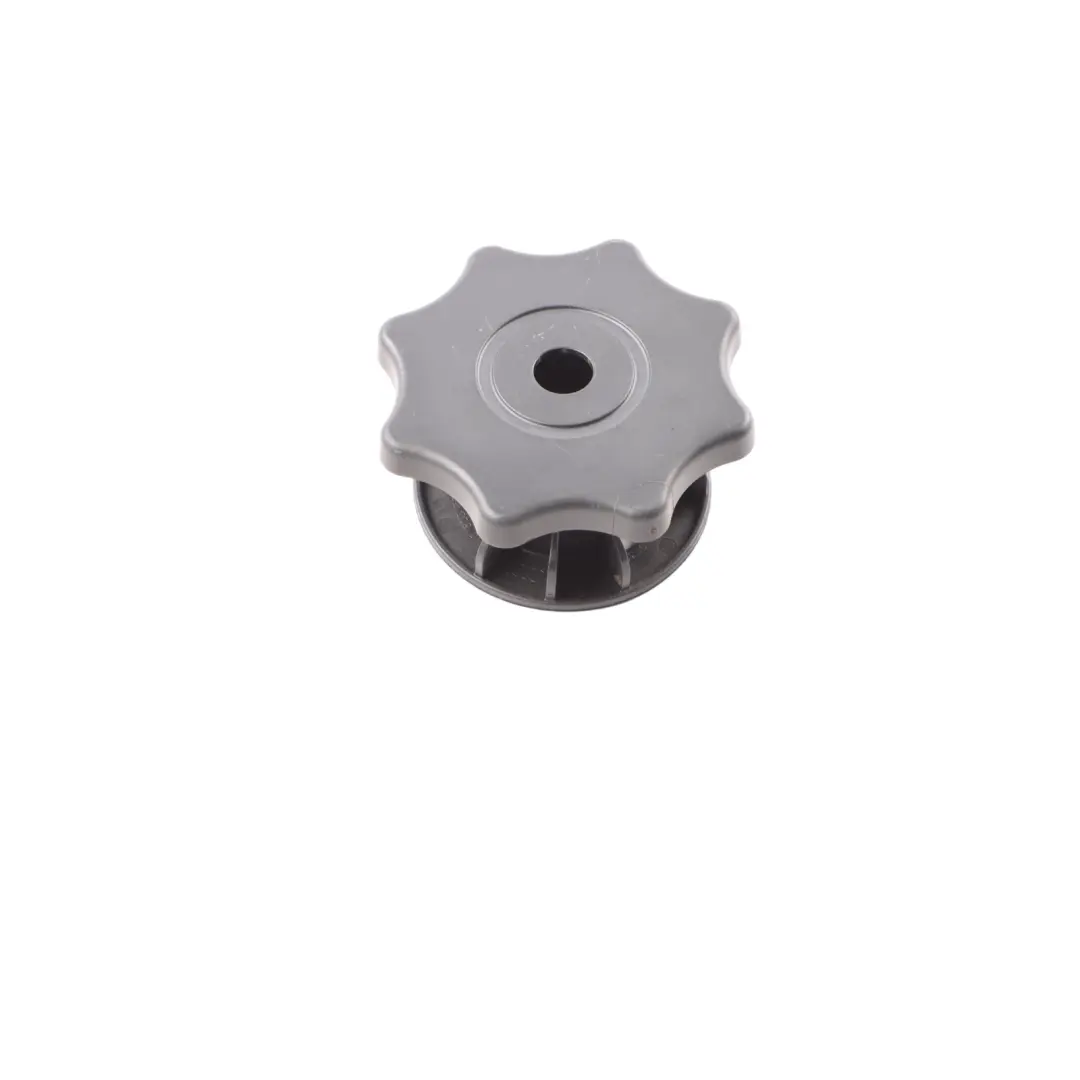  Vis de fixation de roue de secours Audi A4 B8 A5 8T Roadster - SKU 8K0803899 - Numéro de pièce 8K0803899