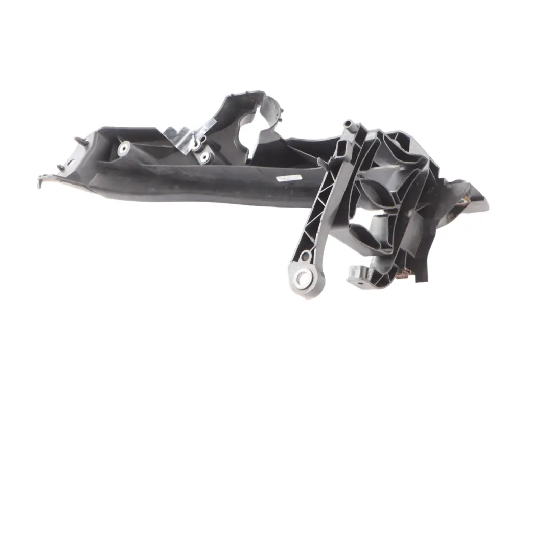 Soporte De Montaje Del Faro Delantero Derecho para Audi A4 B8 con número de pieza 8K0805608C Audi A4 B8 Soporte De Montaje Del Faro Delantero Derecho - SKU 8K0805608C-1 - Número de pieza 8K0805608C