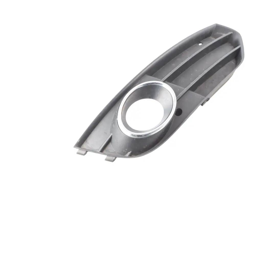 Front Bumper Fog Light Lamp Grille Trim Panel Right O/S to Audi A4 B8 with Part number 8K0807682H Audi A4 B8 Front Bumper Fog Light Lamp Grille Trim Panel Right O/S - SKU 8K0807682H - Part number 8K0807682H