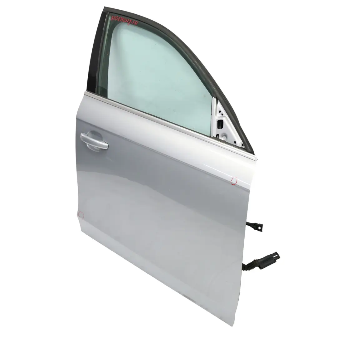 Audi A4 B8 Puerta Delantera Derecha Foil Silver Metallic - Z7G - SKU 8K0831052J-FSI - Número de pieza 8K0831052J