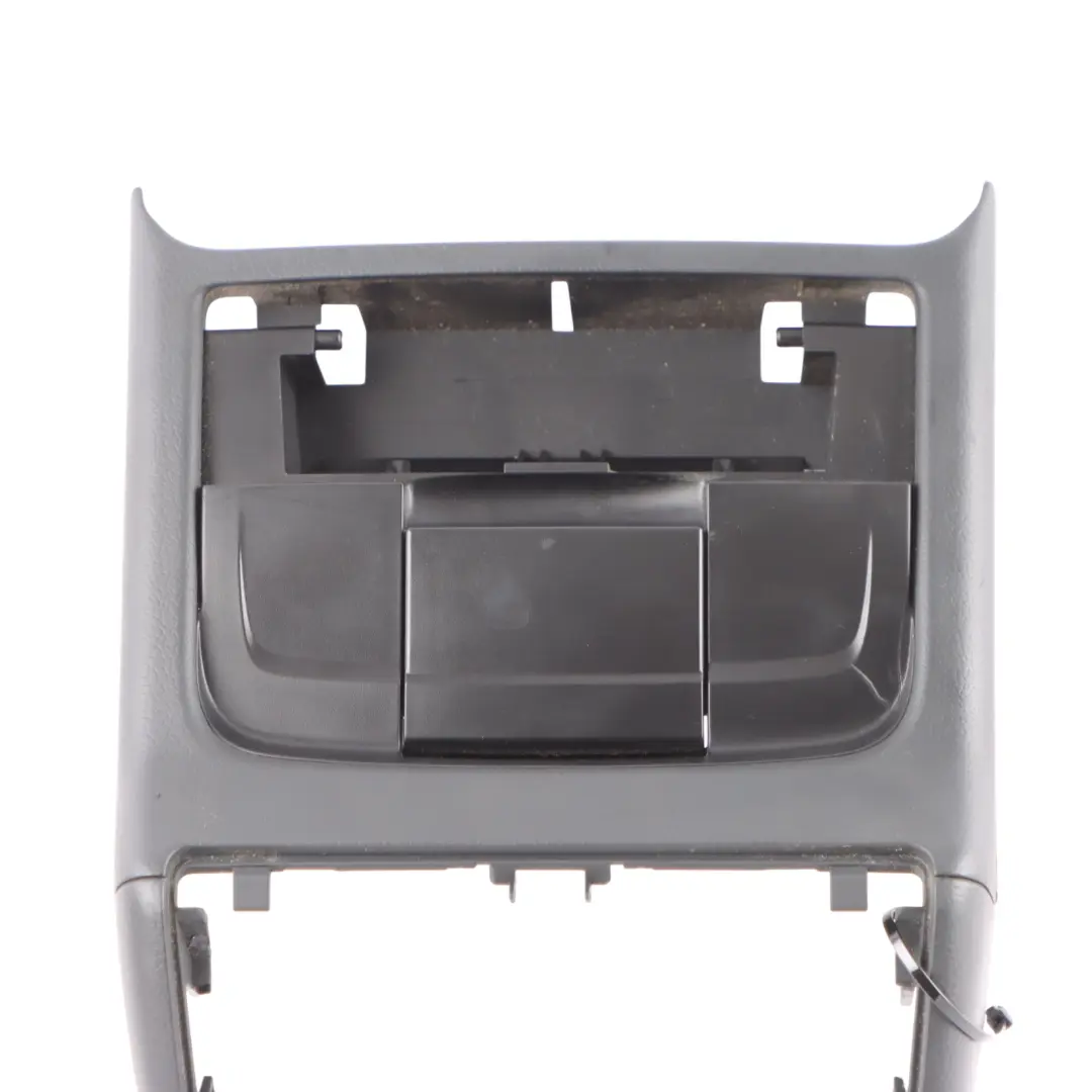 Audi A4 B8 Toma de Corriente Enchufe Encendedor 12V Tapa Panel - SKU 8K0864376 - Número de pieza 8K0864376