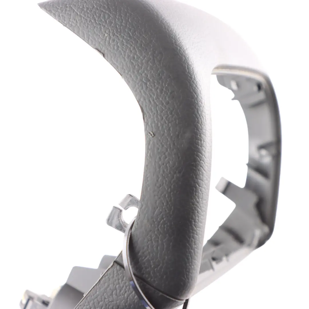 Presa di corrente Accendisigari 12V Pannello di copertura per Audi A4 B8 con numero di parte 8K0864376 Audi A4 B8 Presa di corrente Accendisigari 12V Pannello di copertura - SKU 8K0864376 - Numero di parte 8K0864376