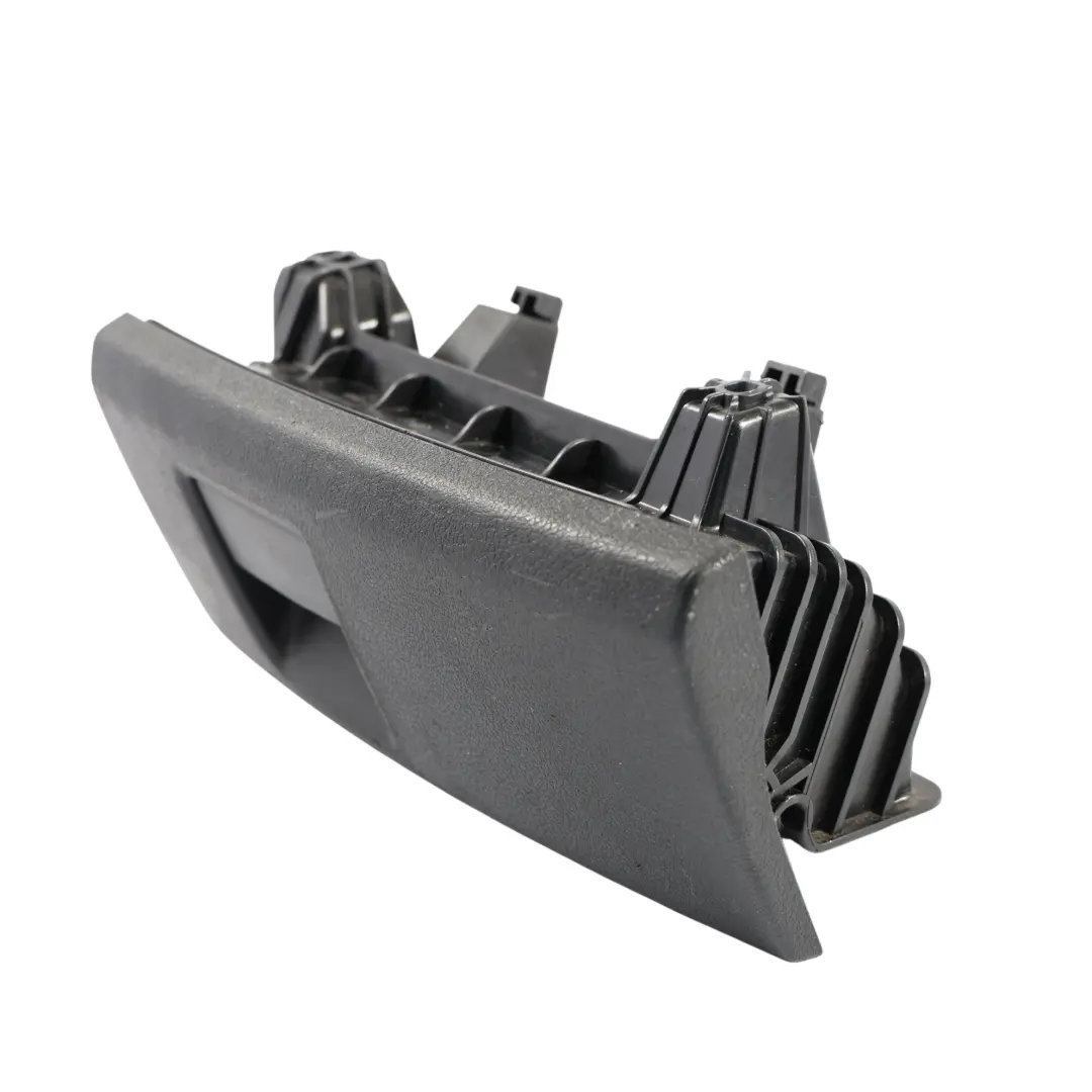 Audi A4 B8 Compartiment Rangement Siège Avant Gauche 8K0882601C - SKU 8K0882601B - Numéro de pièce 8K0882601B