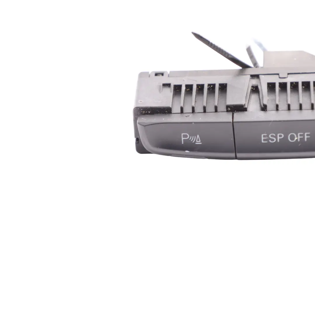 Sensore Parcheggio On Off ESP Interruttore Blocco Pulsante per Audi A4 B8 con numero di parte 8K0959673A Audi A4 B8 Sensore Parcheggio On Off ESP Interruttore Blocco Pulsante - SKU 8K0959673A - Numero di parte 8K0959673A