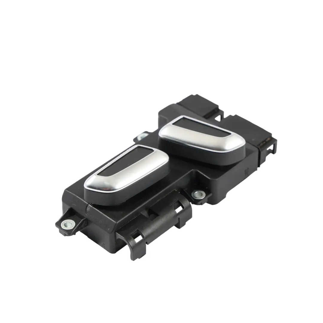 Panel Botones Control Asiento Delantero Derecho para Audi S4 B8 con número de pieza 8K0959748C Audi S4 B8 Panel Botones Control Asiento Delantero Derecho - SKU 8K0959748C - Número de pieza 8K0959748C