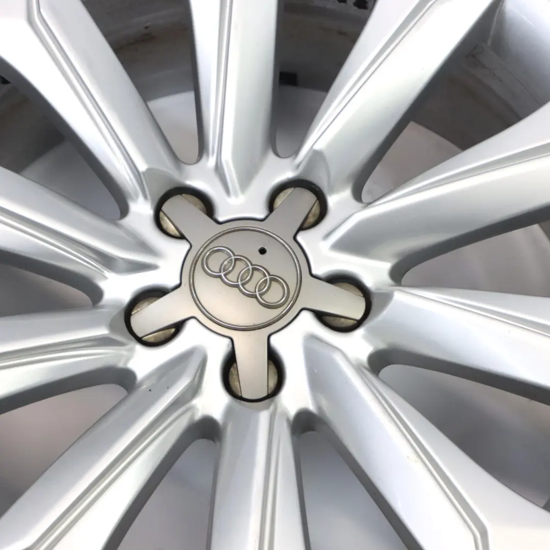 Silberne Alufelge 18" 8J ET:26 Vielspeiche für Audi A4 B8 mit Teilenummer 8K9601025A Audi A4 B8 Silberne Alufelge 18" 8J ET:26 Vielspeiche - SKU 8K9601025A-1 - Teilenummer 8K9601025A