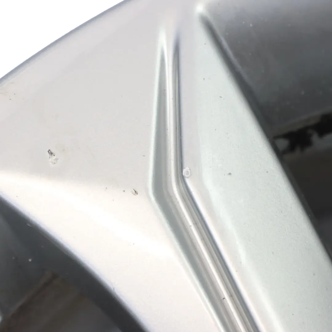 8K Silver Wheel Alloy Rim 18" 8J ET:26 Multi Spoke to Audi A4 B8 with Part number 8K9601025A Audi A4 B8 8K Silver Wheel Alloy Rim 18" 8J ET:26 Multi Spoke - SKU 8K9601025A-1 - Part number 8K9601025A